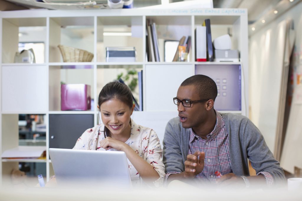 students studying iStock 000026952646 podcast